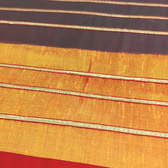 Bianca India table runner - Picture 5 of 6